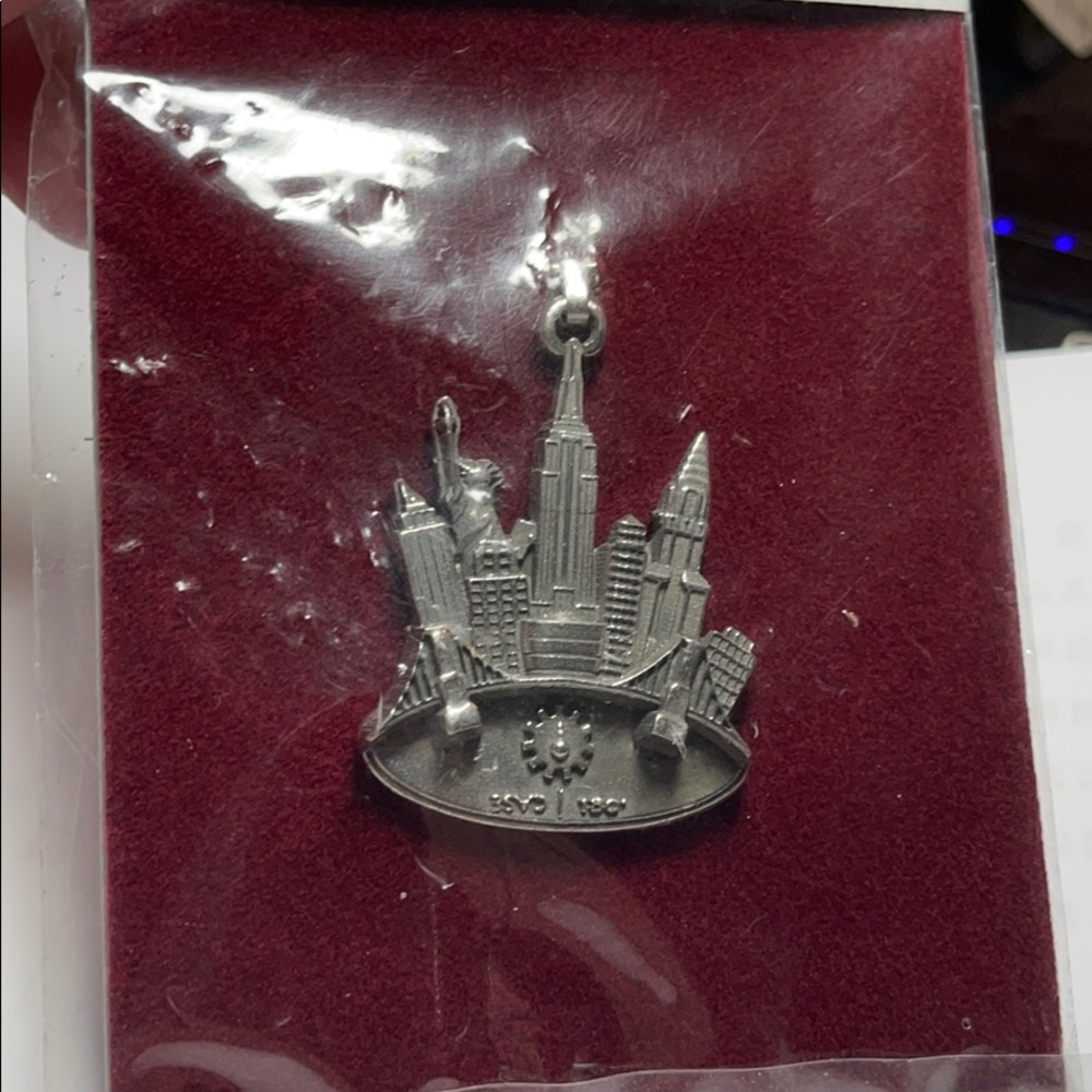 AITKENS PEWTER BUILDINGS 2 inches Packaged